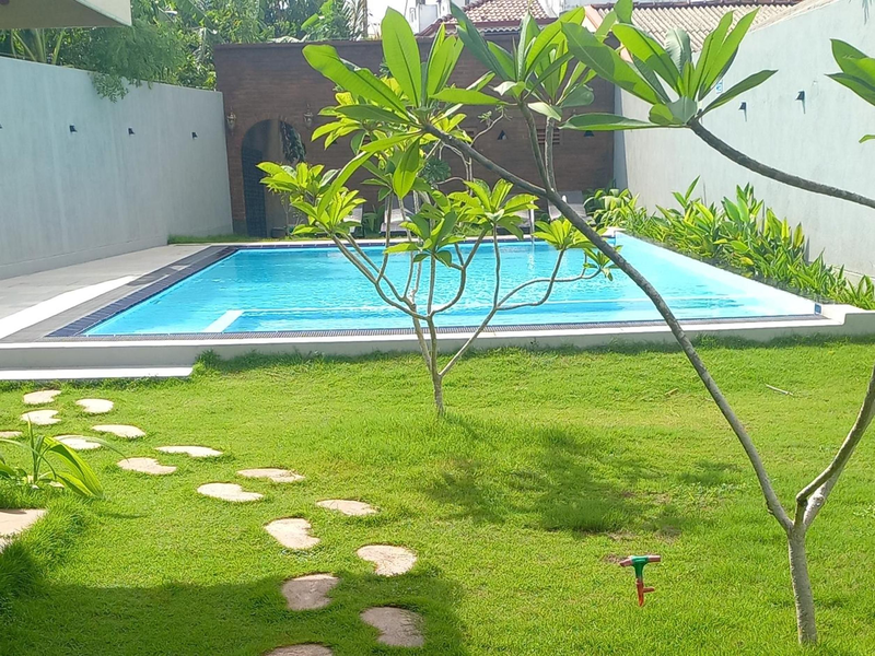 Ocean View tourist guest house at Negombo beach near the airport