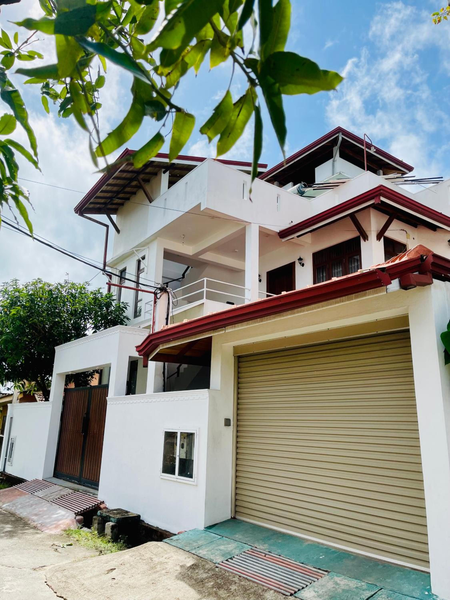 Sand & Surf Guest House