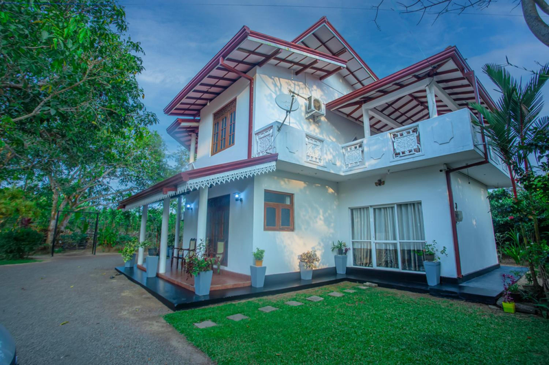 Gold Cinnamon Villa