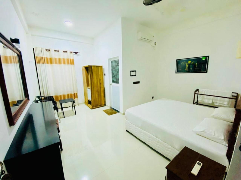 Hmc Leisure House & Restaurant