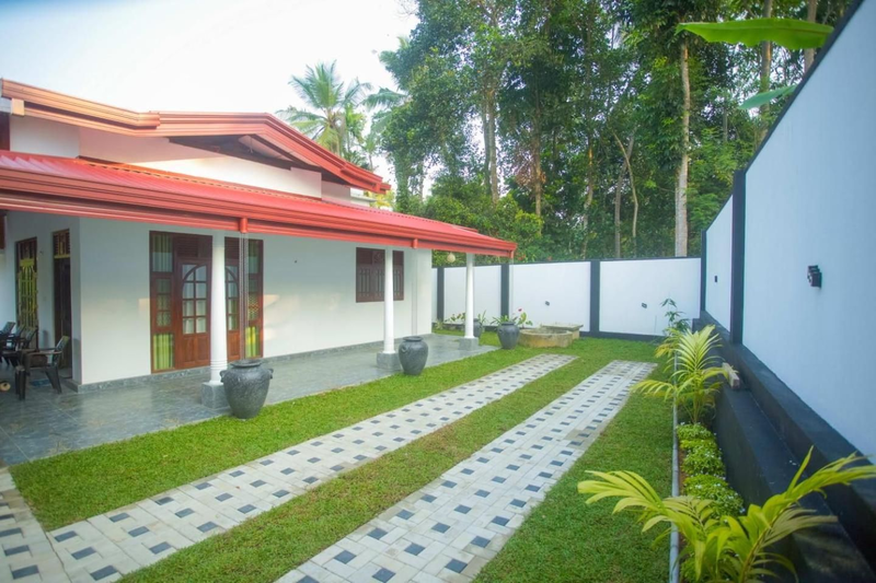 HM Green Palace