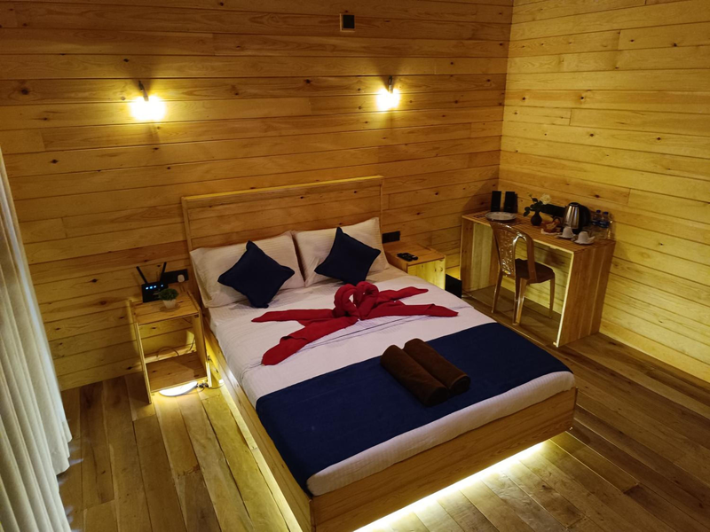 Wood Chalets Ella
