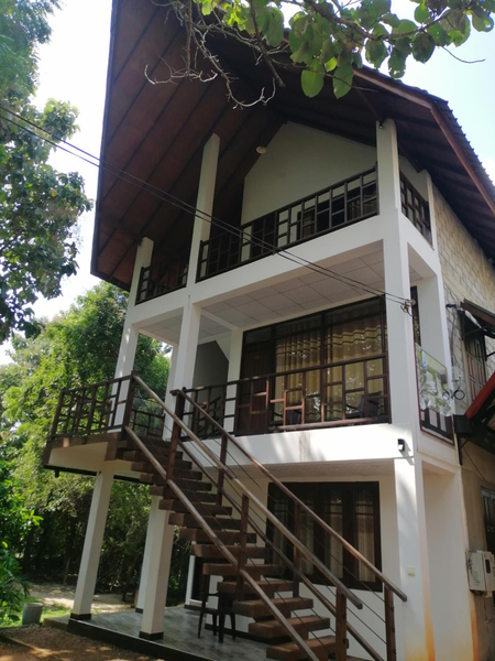 Malwathu Oya Forest Garden