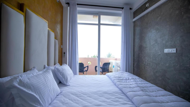 airport transit hotel
