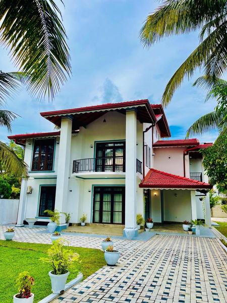 bawana vila