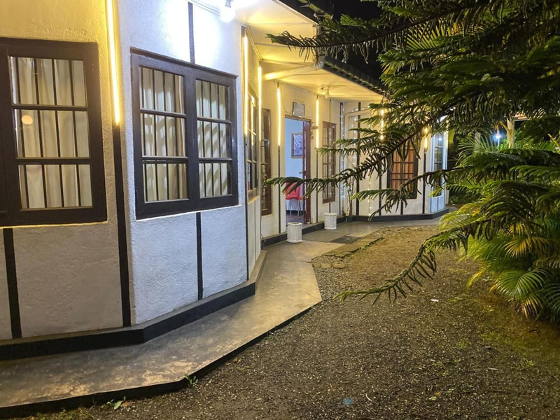 Adams Peak Holiday Bungalow