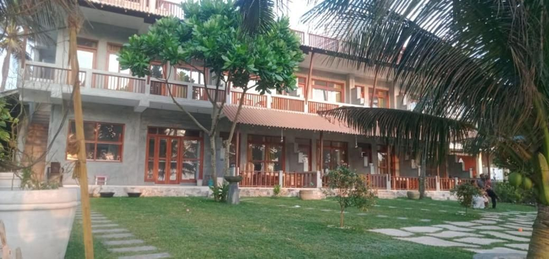 Relax Beach Resort