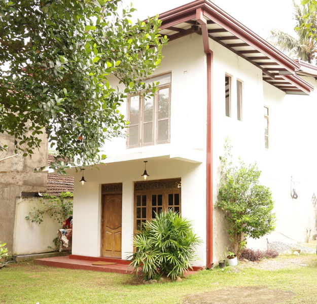Ayubo Villa Sapphire Room
