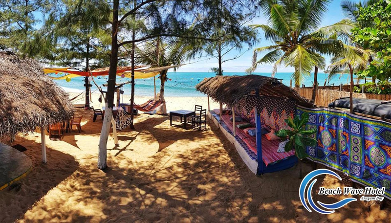 Beach Wave Hotel