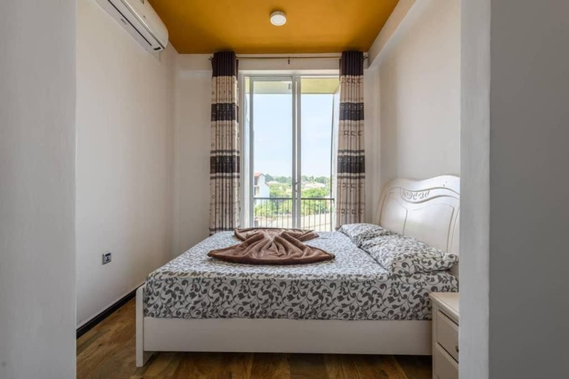 Amaze Residence luxury 2 bedroom apartment 3