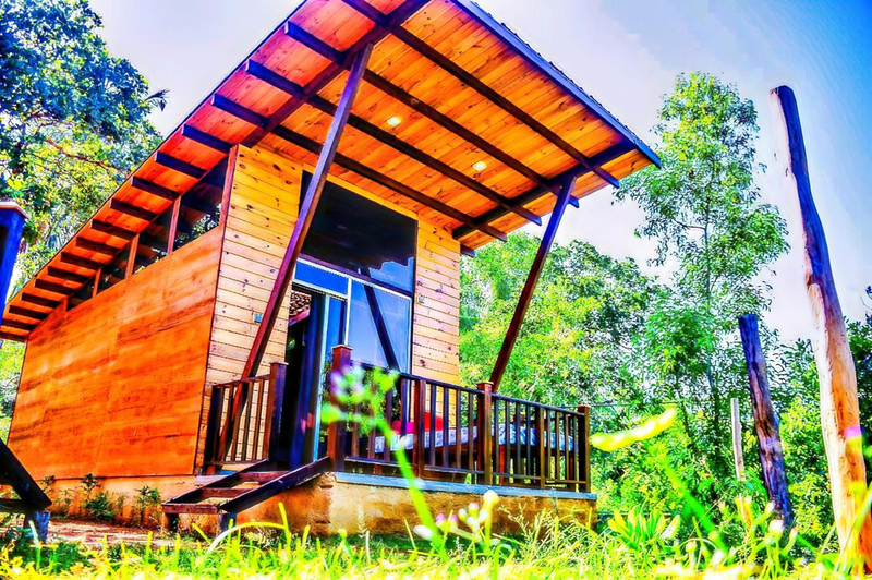 Southern Edge Cabanas