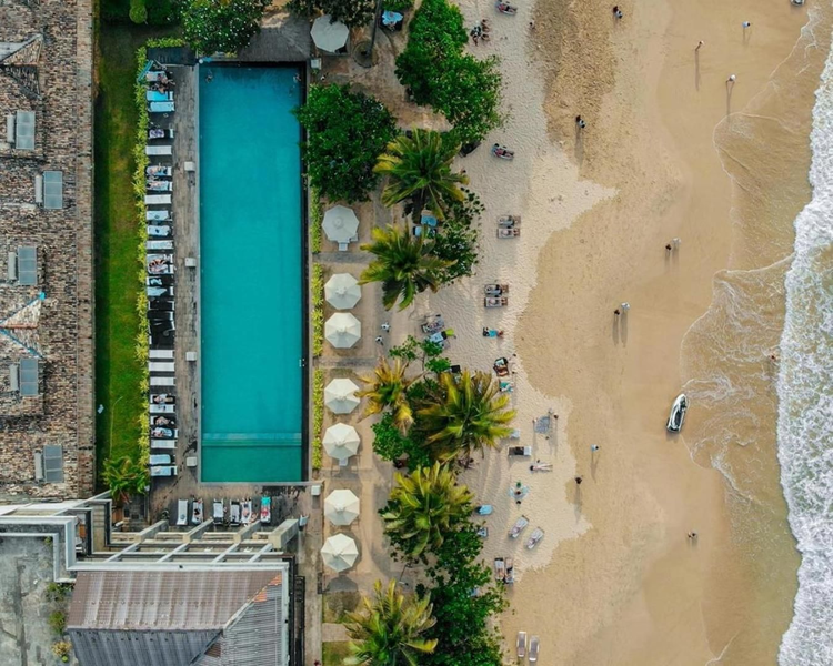 Paradise Beach Club