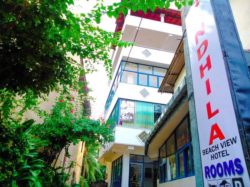 Randhi La Beach View Lounge