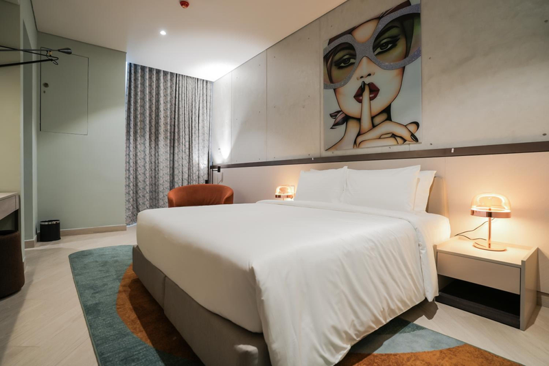 SeSaya Poshtel & Bistro