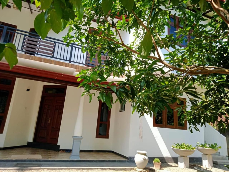 ASHI VILLA