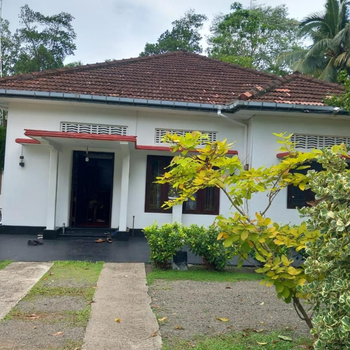 Amith Villa - Hotel exterior or room view