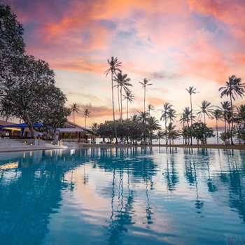 Pegasus Reef - A Beach Resort in Colombo - Hotel exterior or room view