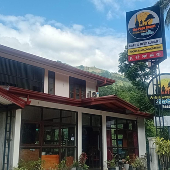 The Papa Resort Ambuluwawa - Hotel exterior or room view