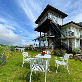 Friendly Hills Hotel - Hotel exterior or room view