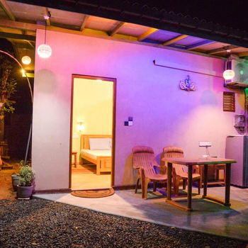 Red Eyes Cottage-Hikkaduwa - Hotel exterior or room view