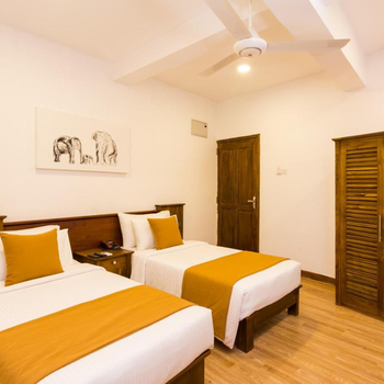 360 Lake View Hotel - Hotel exterior or room view