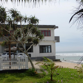 Ocean Reef Hotel - Hotel exterior or room view