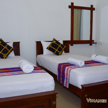 Vihangi Guesthouse - Hotel exterior or room view