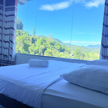 240 - Two forty - Hotel exterior or room view