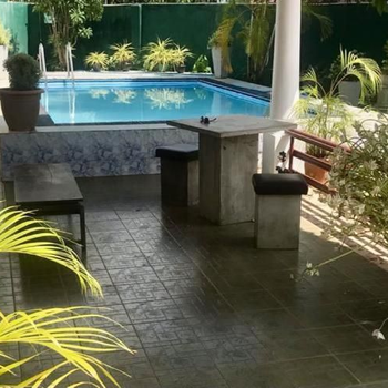 Kingz and Queenz - Negombo - Hotel exterior or room view