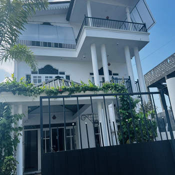 Ramlyn Guesthouse & Restaurant - Hotel exterior or room view