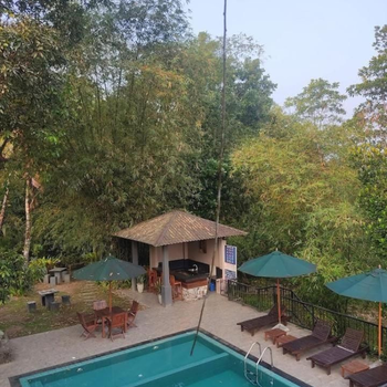 The Royal Peak Resort - Hotel exterior or room view