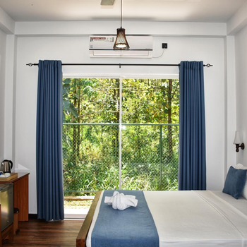 Forest Edge Safari Villa - Hotel exterior or room view