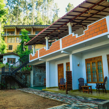 Dinaro Guest - Hotel exterior or room view