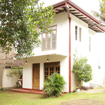 Ayubo Villa Sapphire Room - Hotel exterior or room view