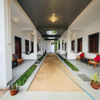 ZIMBAY Guest House - Hotel exterior or room view