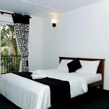 Sadhara River View Lodge - Hotel exterior or room view