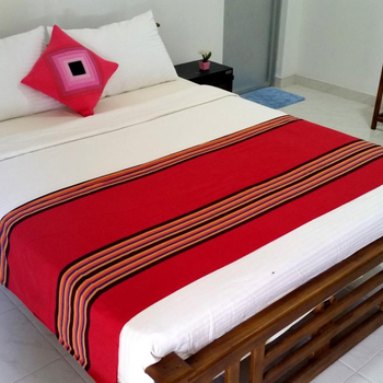 Radha Tourist Home - Hotel exterior or room view