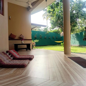 Guesthouse Dilush - Hotel exterior or room view