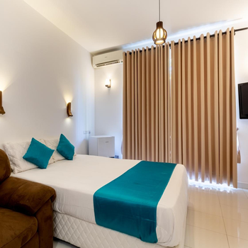 Royal Mount Hotel - Hotel exterior or room view