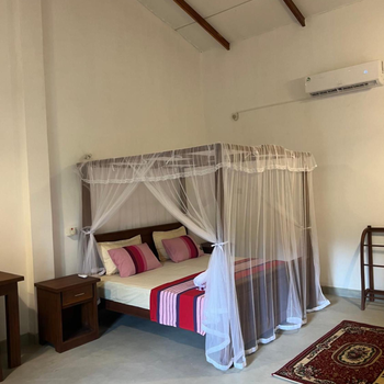 TEMBO Luxury Suites - Hotel exterior or room view