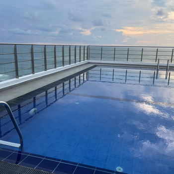 Next to an Indian Ocean - Hotel exterior or room view