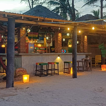 The beach lovers nilaveli - Hotel exterior or room view