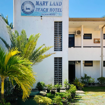 Mary Land Beach Hotel - Hotel exterior or room view
