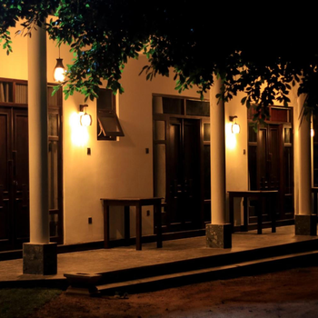 Eden Roc Guest Inn - Hotel exterior or room view