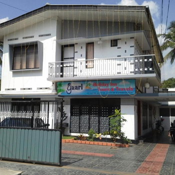 Yaarl Holiday - Hotel exterior or room view