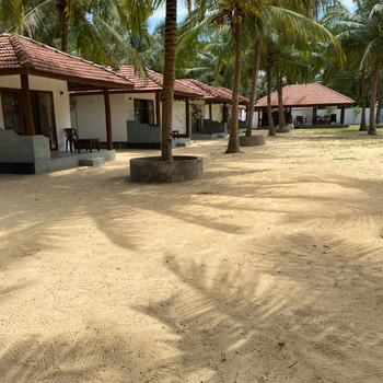 Sea Sand Resort - Hotel exterior or room view