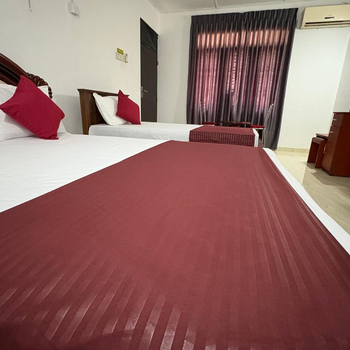 Dee Ella Hotel - Hotel exterior or room view