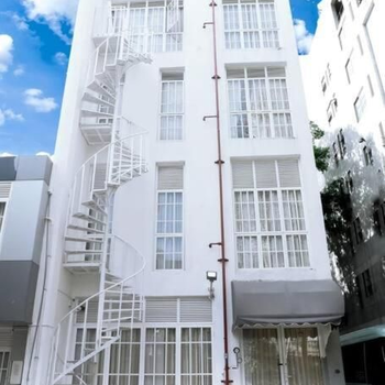Urban Girl Hostel - Hotel exterior or room view