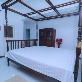 The Duchess Hotel - Hotel exterior or room view