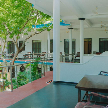 A 50 Arugambay - Hotel exterior or room view